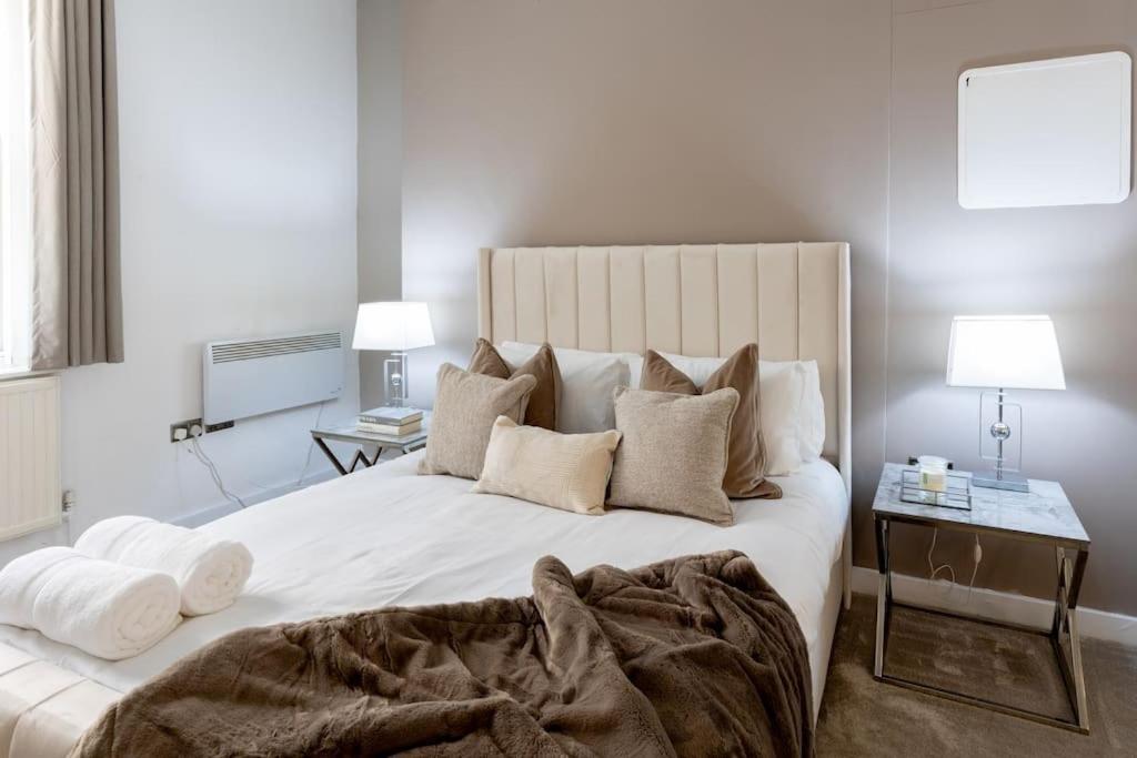 Luxury, Open Plan Apartment Bradford  Bagian luar foto